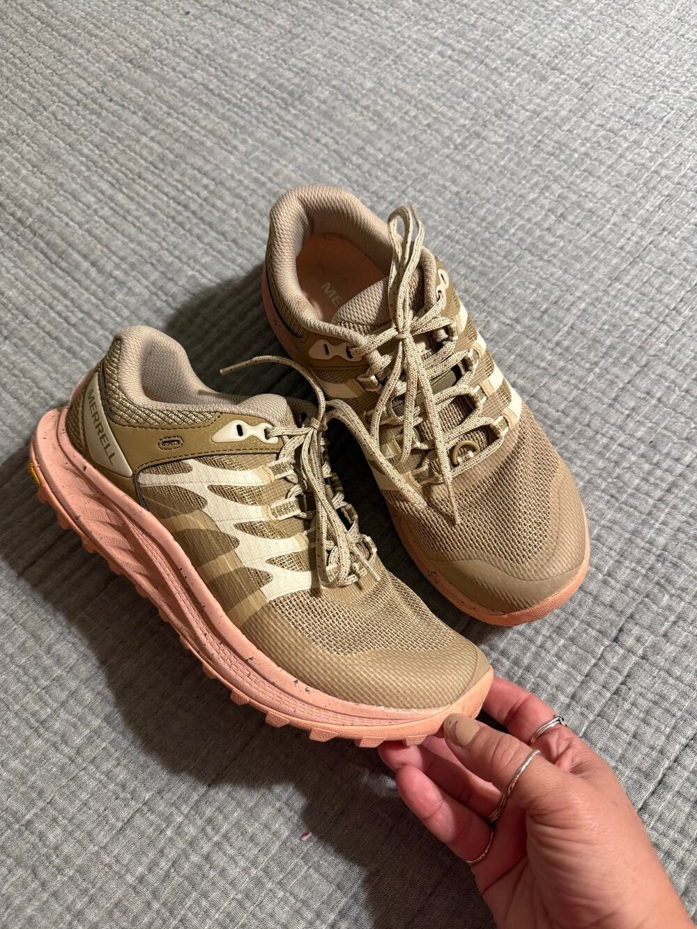 Merrell Antora 3 Cream Peach Trail Sneaker Shoe Women's US Size 7.5